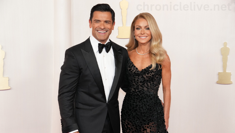 What Did Kelly Ripa Wear to the 2024 Oscars?